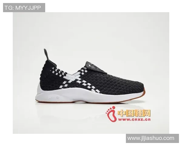 足球星视界直播:聚焦全球足坛盛事与球员动态,带你畅享足球盛宴 足球星视界直播:聚焦全球足坛盛事与球员动态,带你畅享足球盛宴