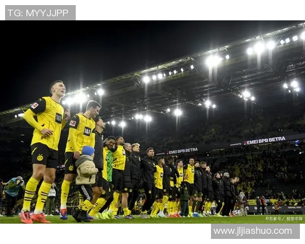 不爱说话却在绿茵场上闪耀的足球明星们解析